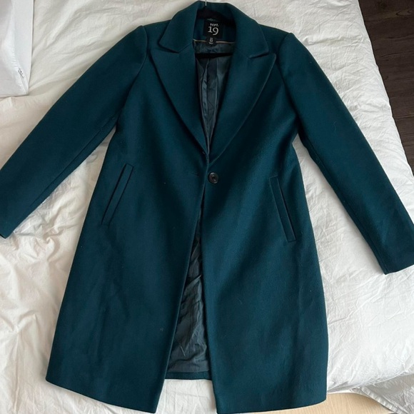 Winter coat - Picture 4 of 5